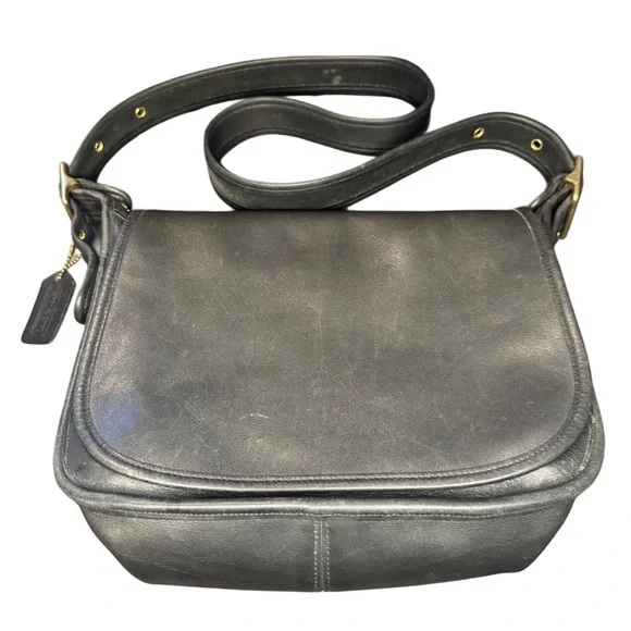 COACH Vintage Coach Patricia Legacy Bag Model 9951 - Picture 1 of 11